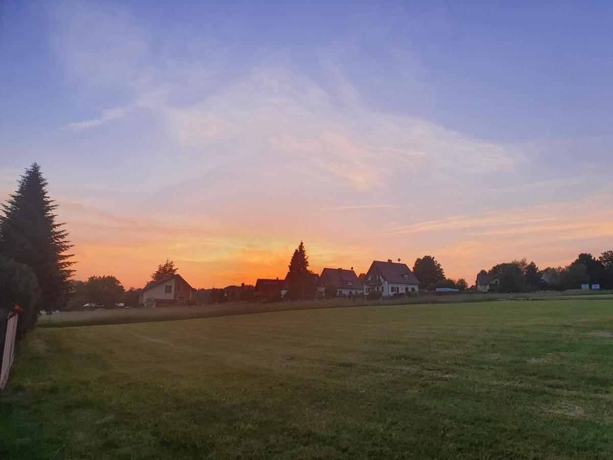 Lindner Ferienwohnungen Und Doppelzimmer Fichtelberg Luaran gambar